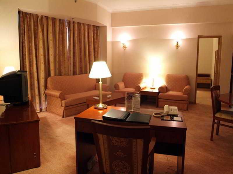 Rosedale Hotel & Suites Guangzhou - Free Shuttle Bus To Canton Fair Экстерьер фото