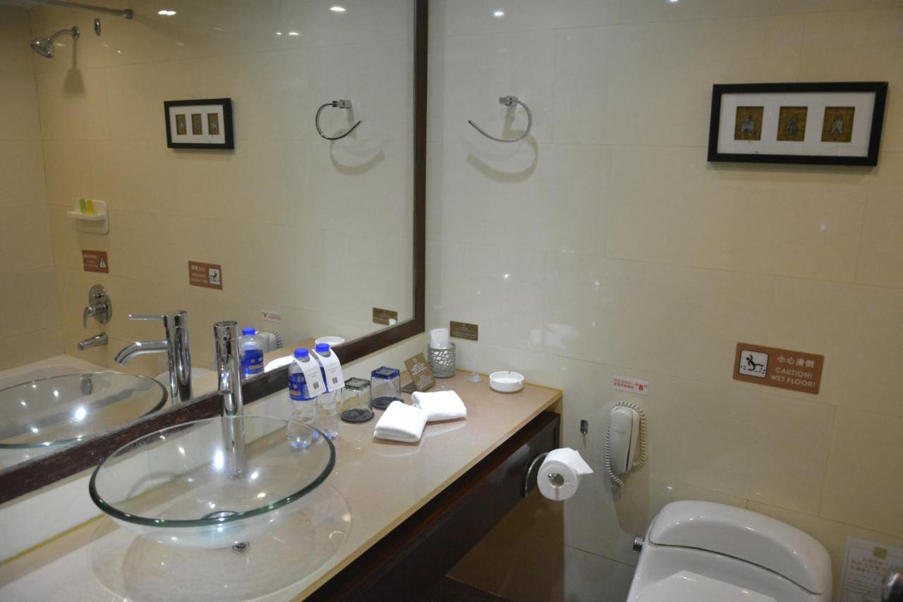 Rosedale Hotel & Suites Guangzhou - Free Shuttle Bus To Canton Fair Экстерьер фото