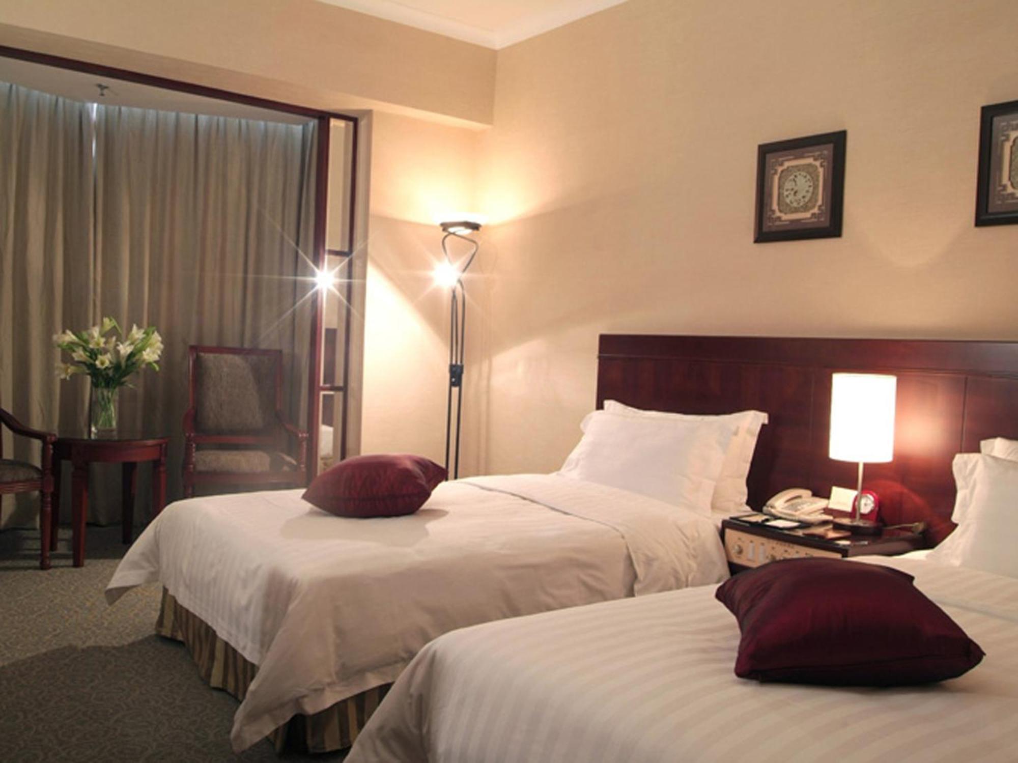 Rosedale Hotel & Suites Guangzhou - Free Shuttle Bus To Canton Fair Экстерьер фото